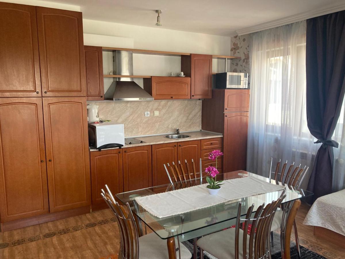 Gd Apartament Bansko Bagian luar foto